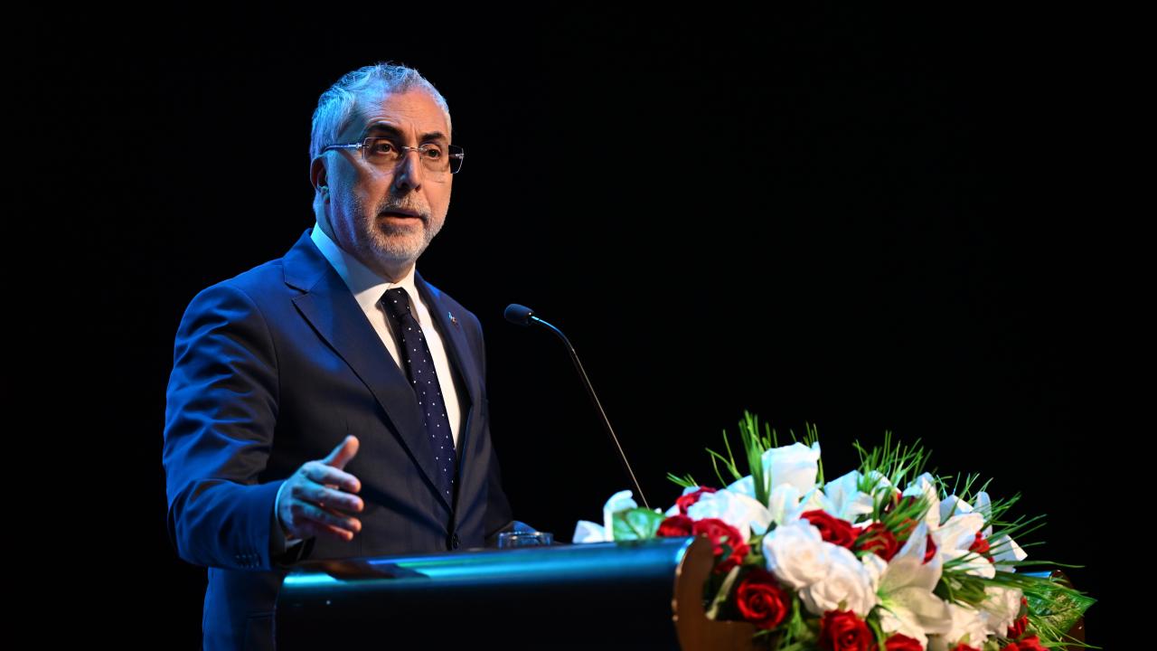 Bakan Işıkhan: İşsizlik oranı, 2012 yılından itibaren en düşük seviyesine geriledi